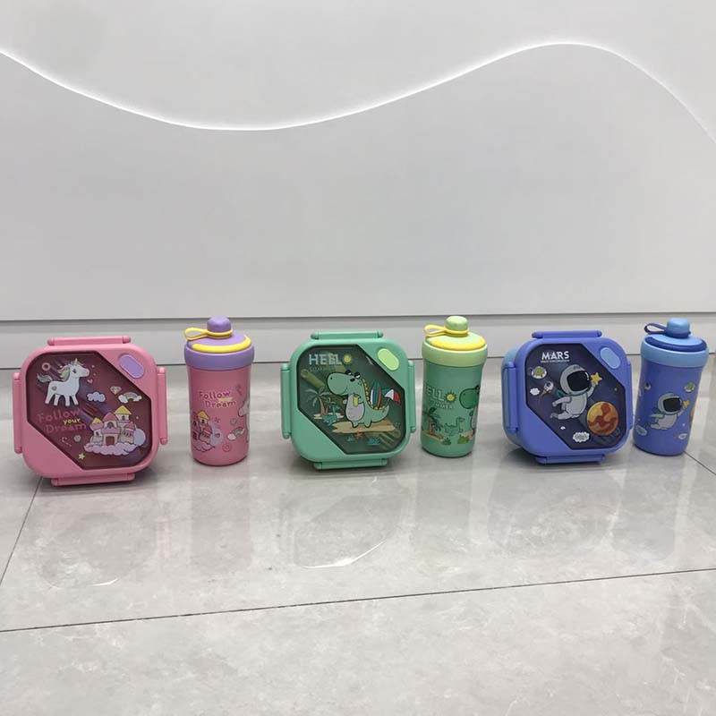 卡通主题饭盒水杯套装 学生儿童便携分隔餐盒 宇航员/独角兽/恐龙可爱饮水杯两件套详情5