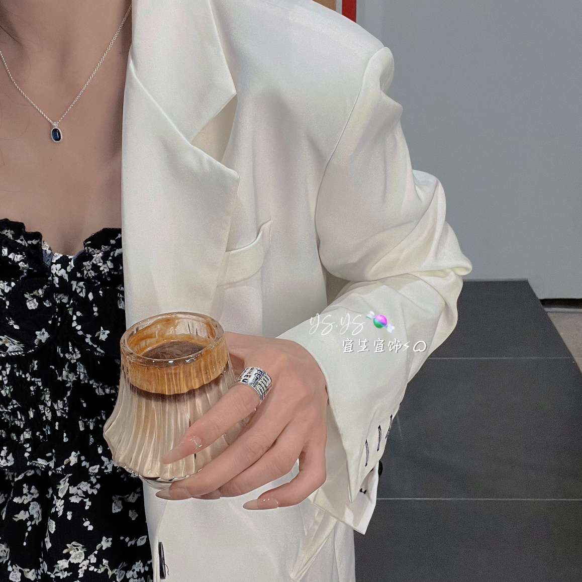 时尚个性银戒指男女款饰品多款可选跨境电商热销款