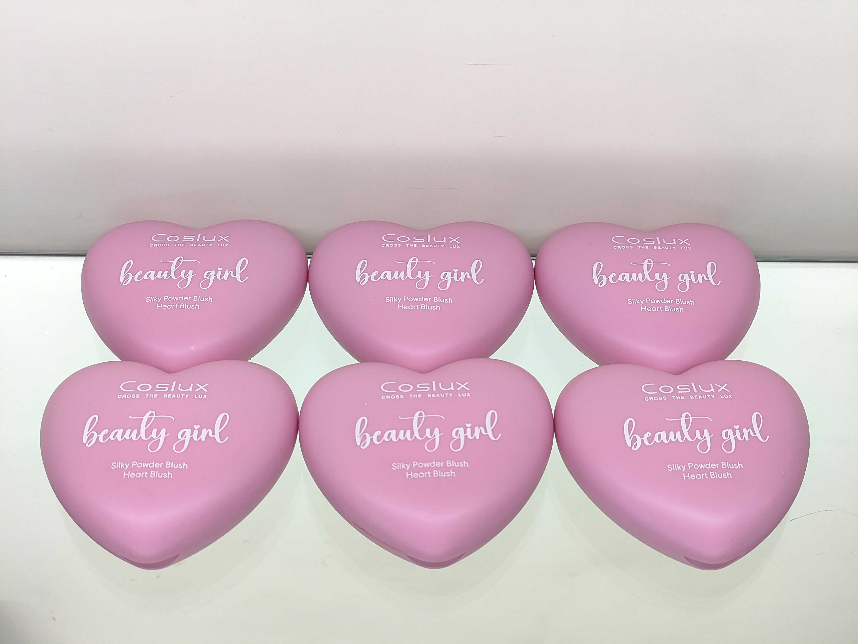 Blush Facial beauty, smooth blush powder, heart-shaped blush, vegan, no animal testing, shaping + blending, long-lasting, medium coverage, soft matte effect blush Application Scenario
