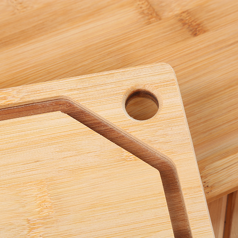 Nanzhu household kitchen vegetable cutting board, square bamboo and wood cutting board, travel grooved fruit cutting board, portable small cutting board Item Picture