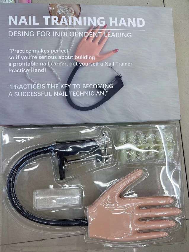 Nail care products, artificial hands, practice hands, nail care with arms, movable hands, simple mechanical artificial hands that can be bent and positioned detail image 5