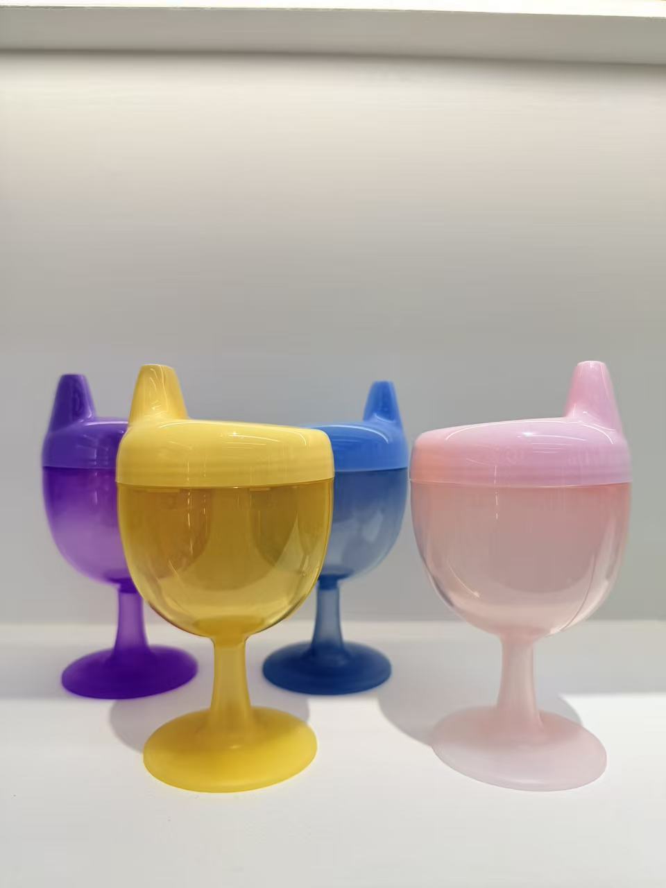 婴儿学饮杯儿童高脚杯宝宝酒杯果汁杯防摔耐摔牛奶杯宝宝餐具
