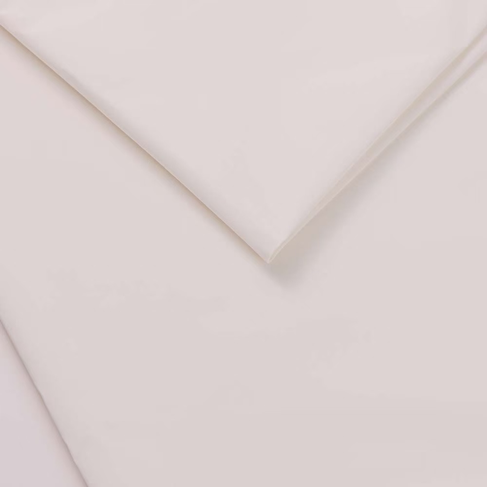 Pu-coated waterproof fabric, headwear, luggage, down jackets, pet clothes, sleeve covers, decorative leather, thousand-bird pattern leather, mirror leather, mirror clothing leather Application Scenario