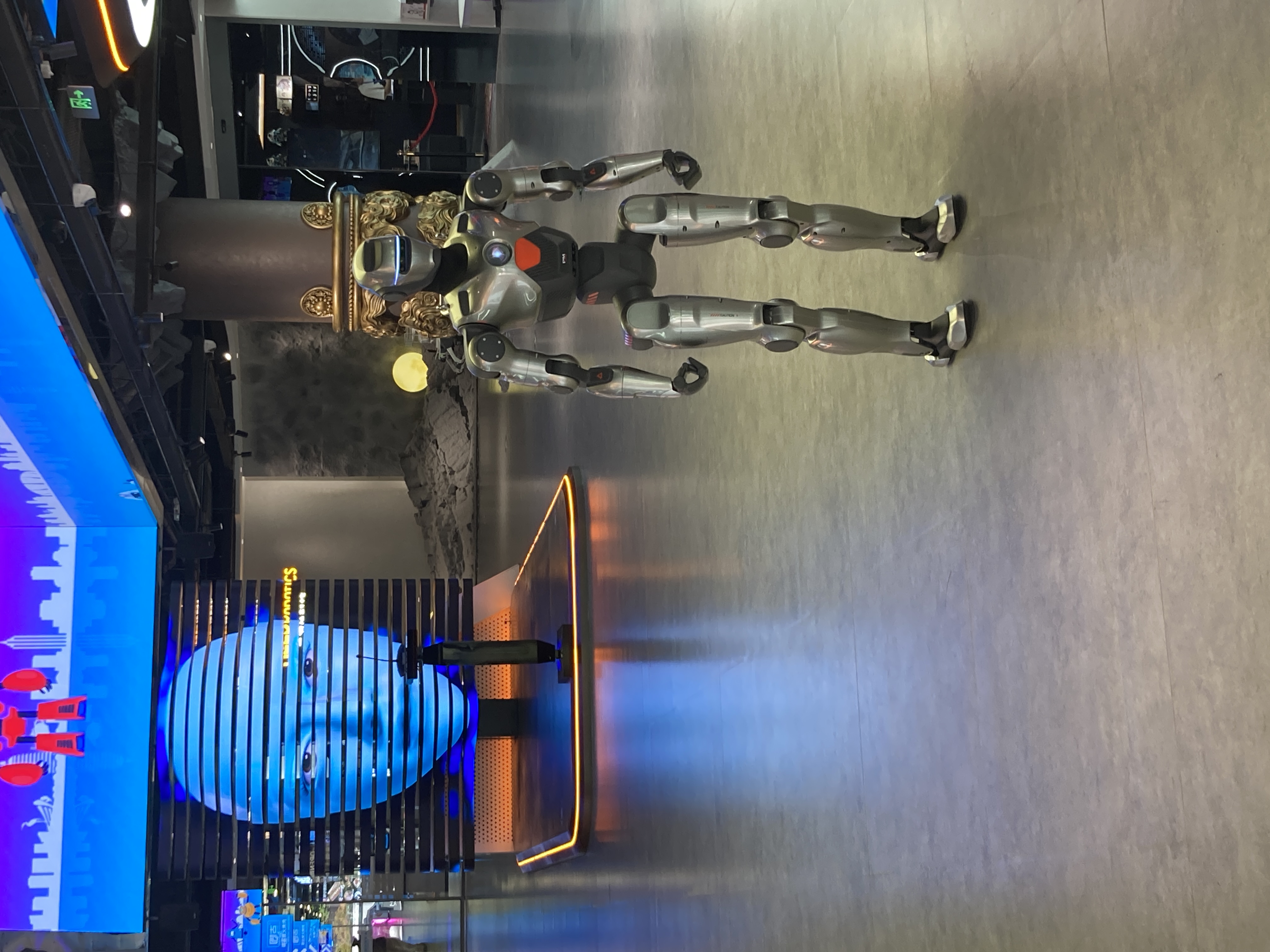 Zhongqing pm01 Bionic AI large model humanoid intelligent obstacle avoidance voice education robot, Red Sun Technology Application Scenario