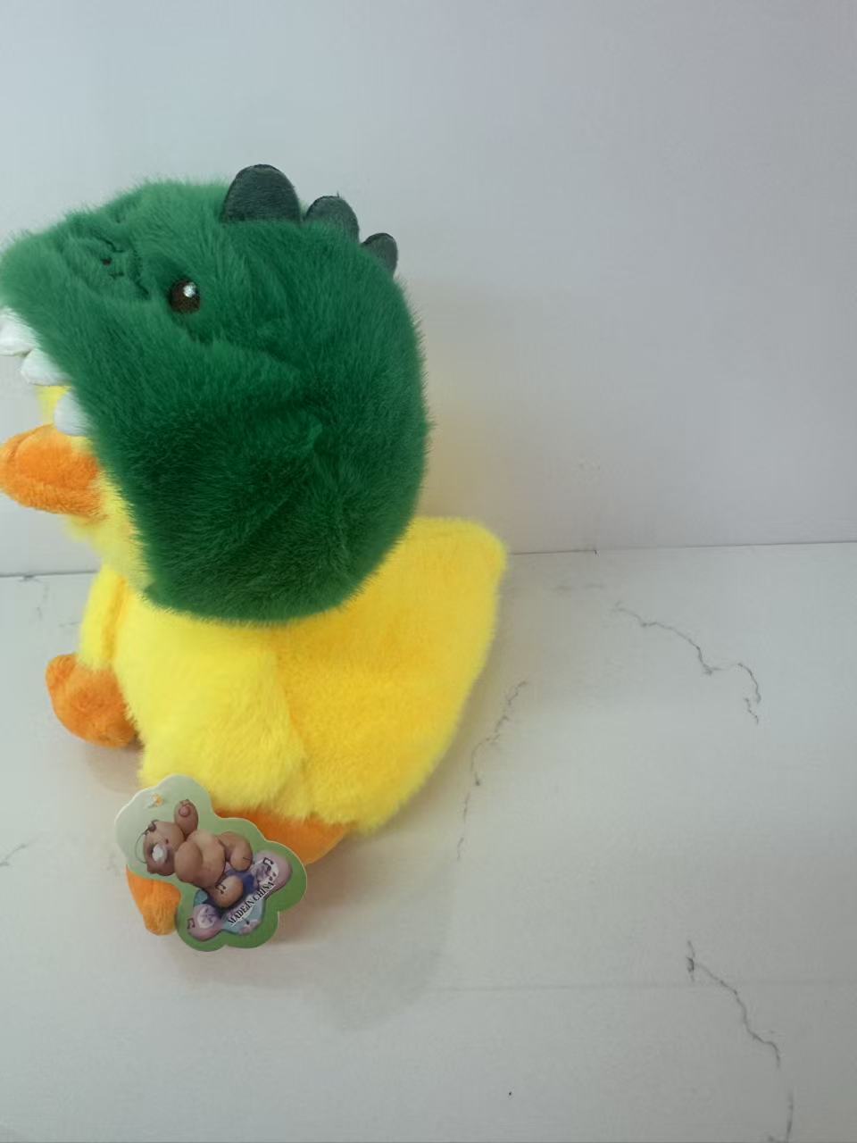 A 20CM cute duck wearing a rabbit hat is so adorable! This wave of cute and healing styles is coming, and netizens are exclaiming that they are so soft and adorable Application Scenario