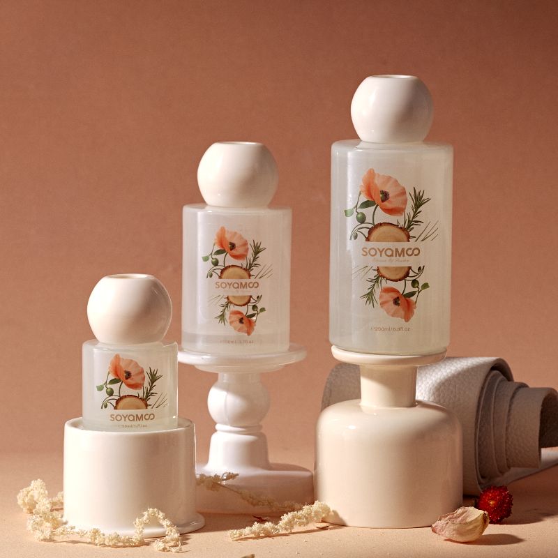 Suomu Flameless aromatherapy for home use, long-lasting fragrance in bedrooms, room perfumes, decorative items, deodorizing and eliminating unpleasant odors Application Scenario