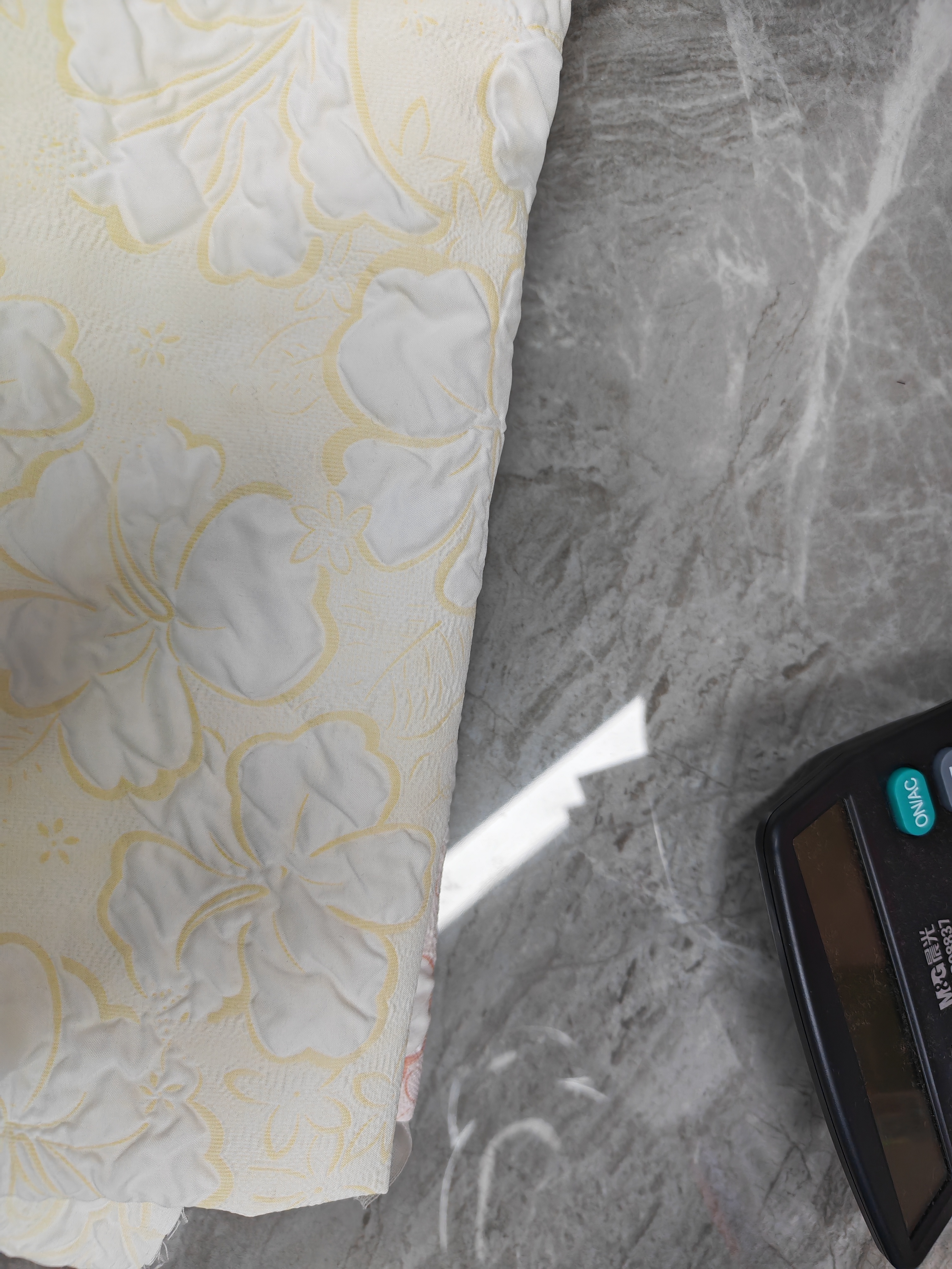 Bubble wrap composite fabric for clothing, accessories, pet supplies, bags and accessories details Picture