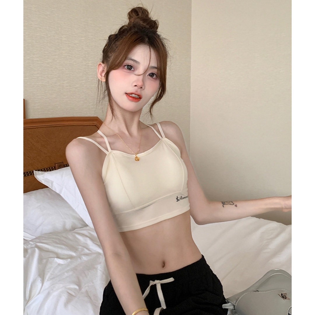 蕾丝性感无痕聚拢内衣女士小胸显大上托收副乳防下垂文胸罩 采用柔韧亲肤面料，贴合胸型不压胸，日常久穿也不闷热 Qni