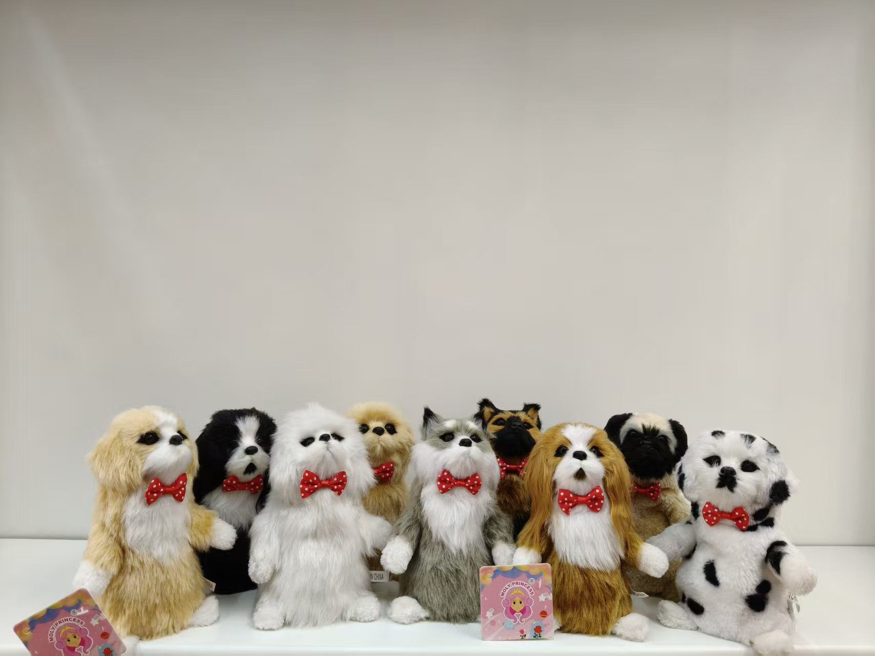 New best-selling electric plush toys and festival gifts from the cat and dog series, such as the neck-raising recording dog