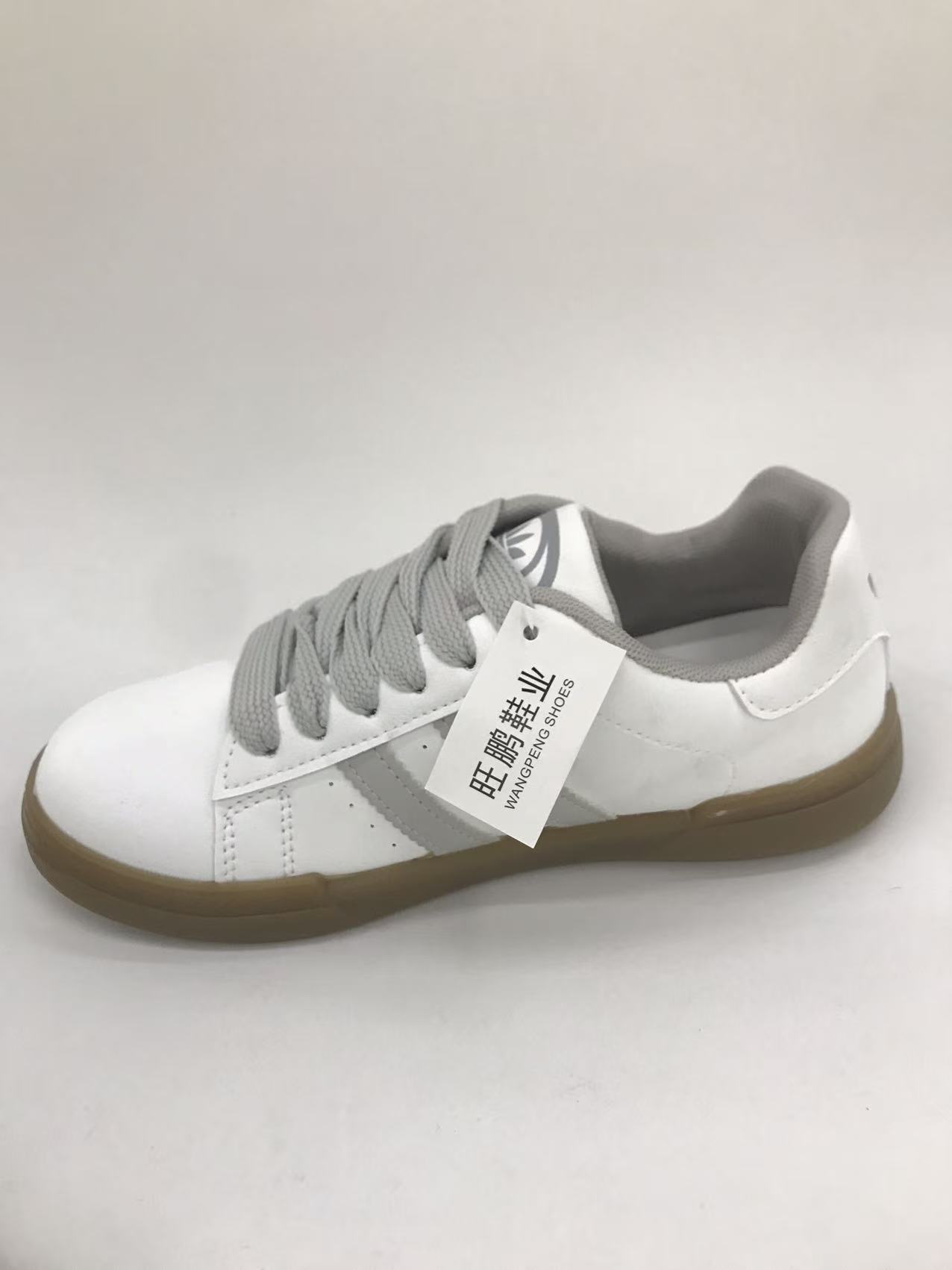 Women's breathable, comfortable and trendy white sneakers with a new European and American style details Picture