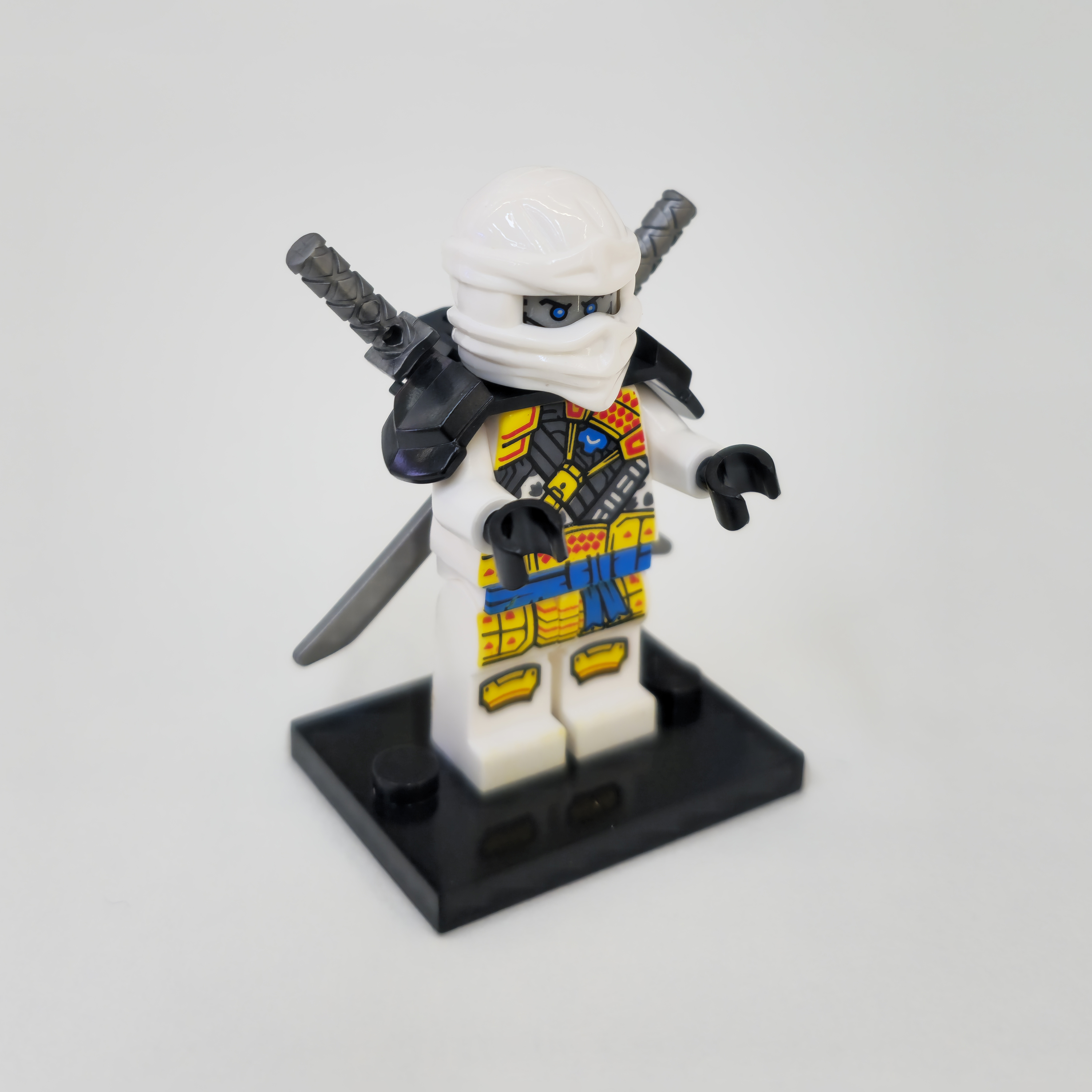 Ninja MiniFigure building blocks compatible with LEGO children's educational toys, factory export wholesale with weapons, 1 yuan for 20 pieces details Picture