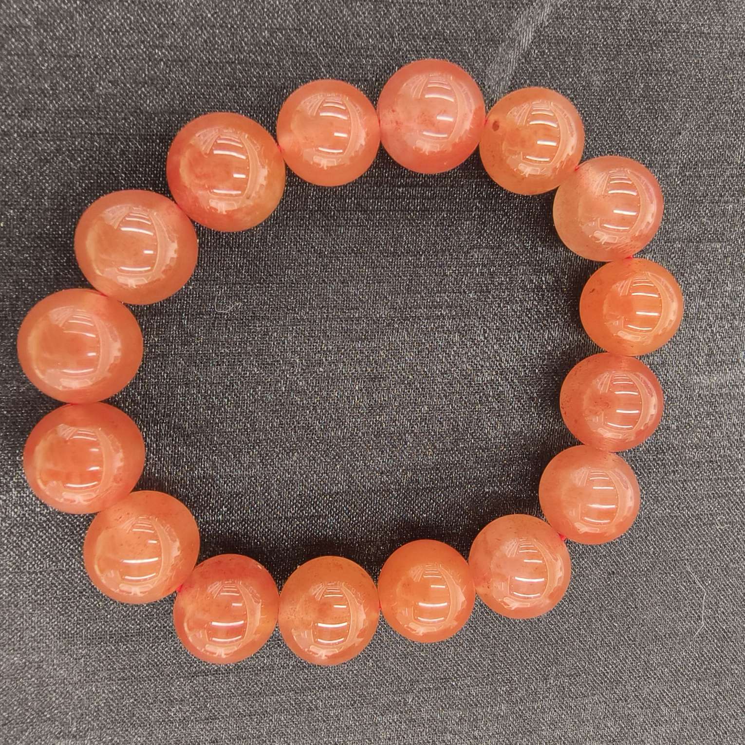 天然原矿南红手串樱桃红