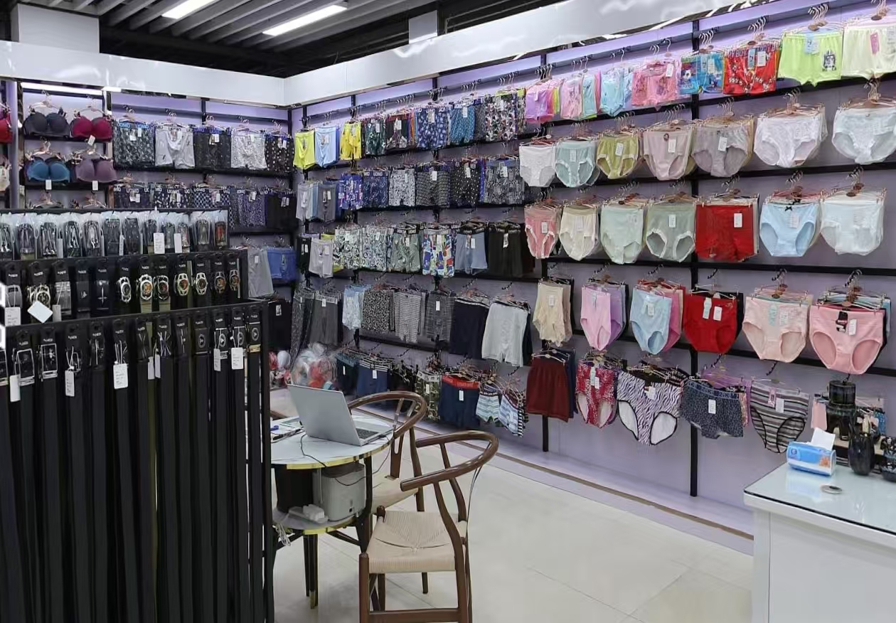Fuqing Ge Underwear Factory Store describe pic - 4