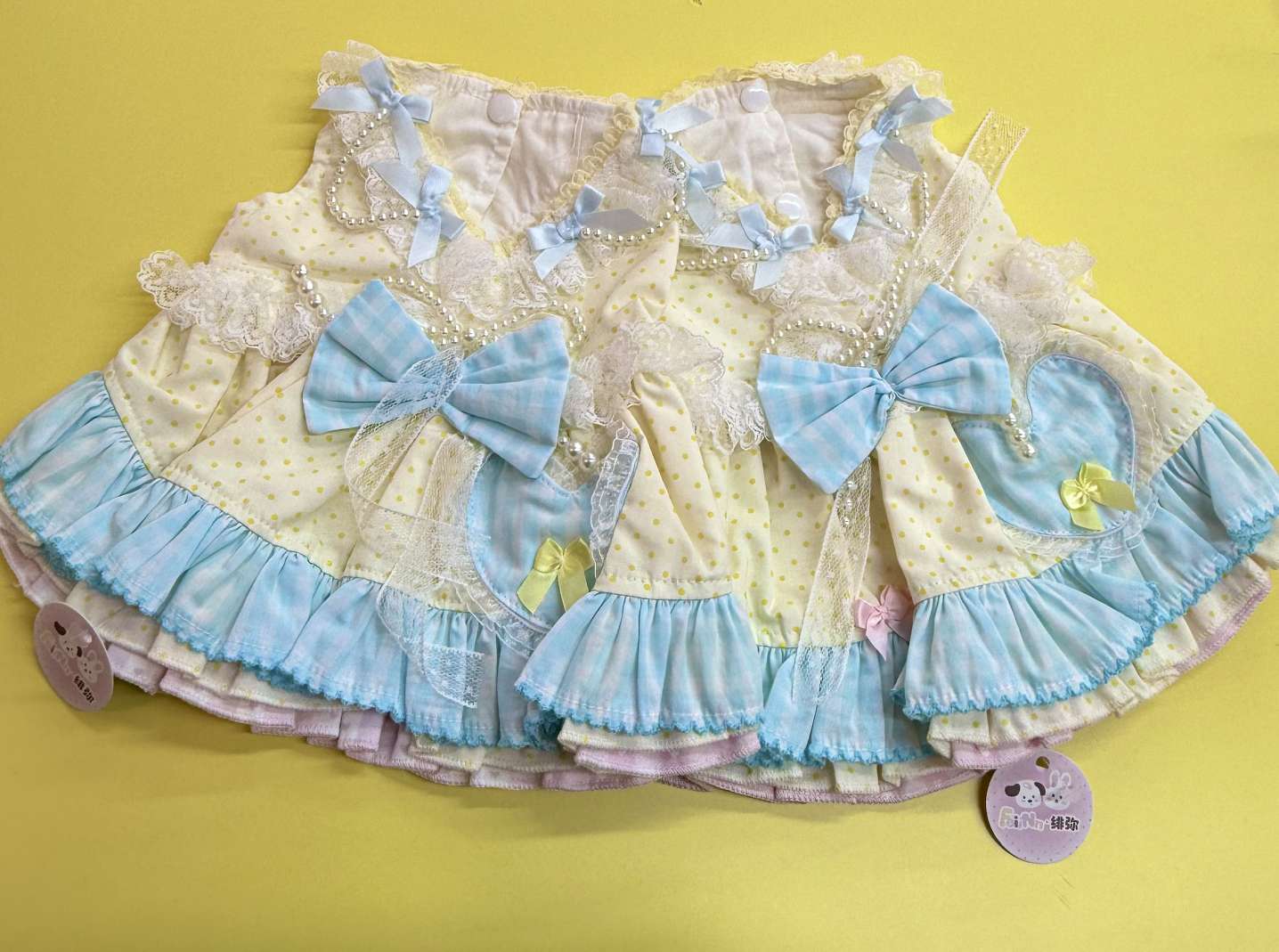 可爱黄蓝V领宠物裙 中小型犬猫咪软萌装 透气百搭颜值款宠物服饰