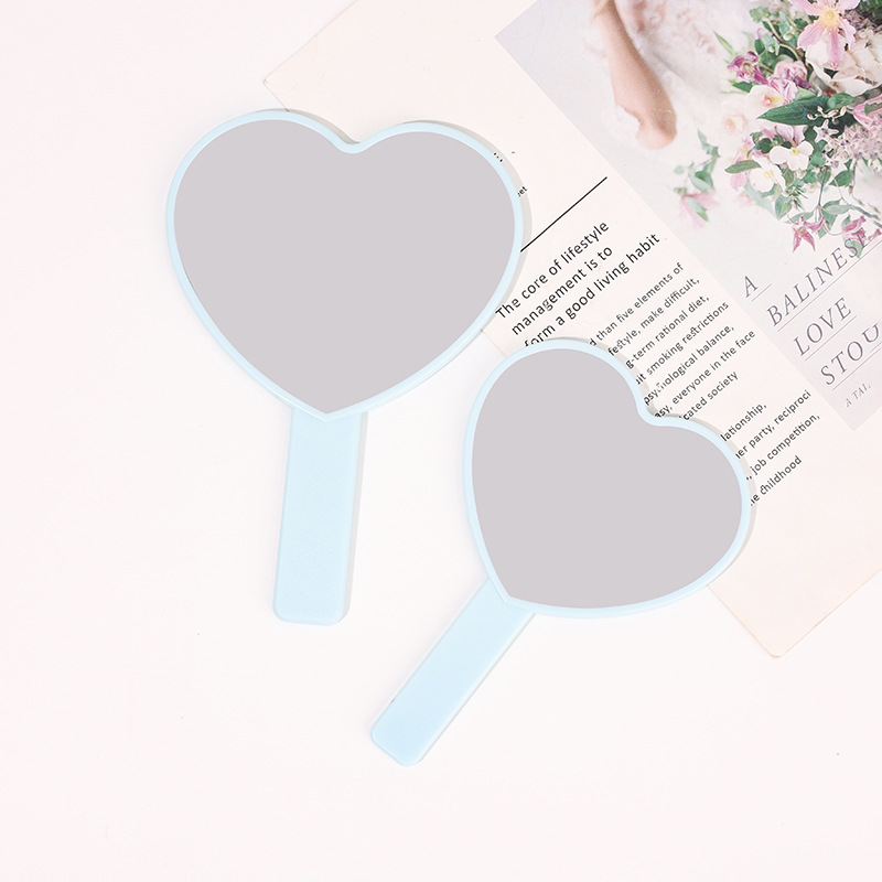 Baihe Love Small Mirror Solid Color Romantic Gift Customized Beauty Mirror Heart Handle Makeup Mirror Application Scenario