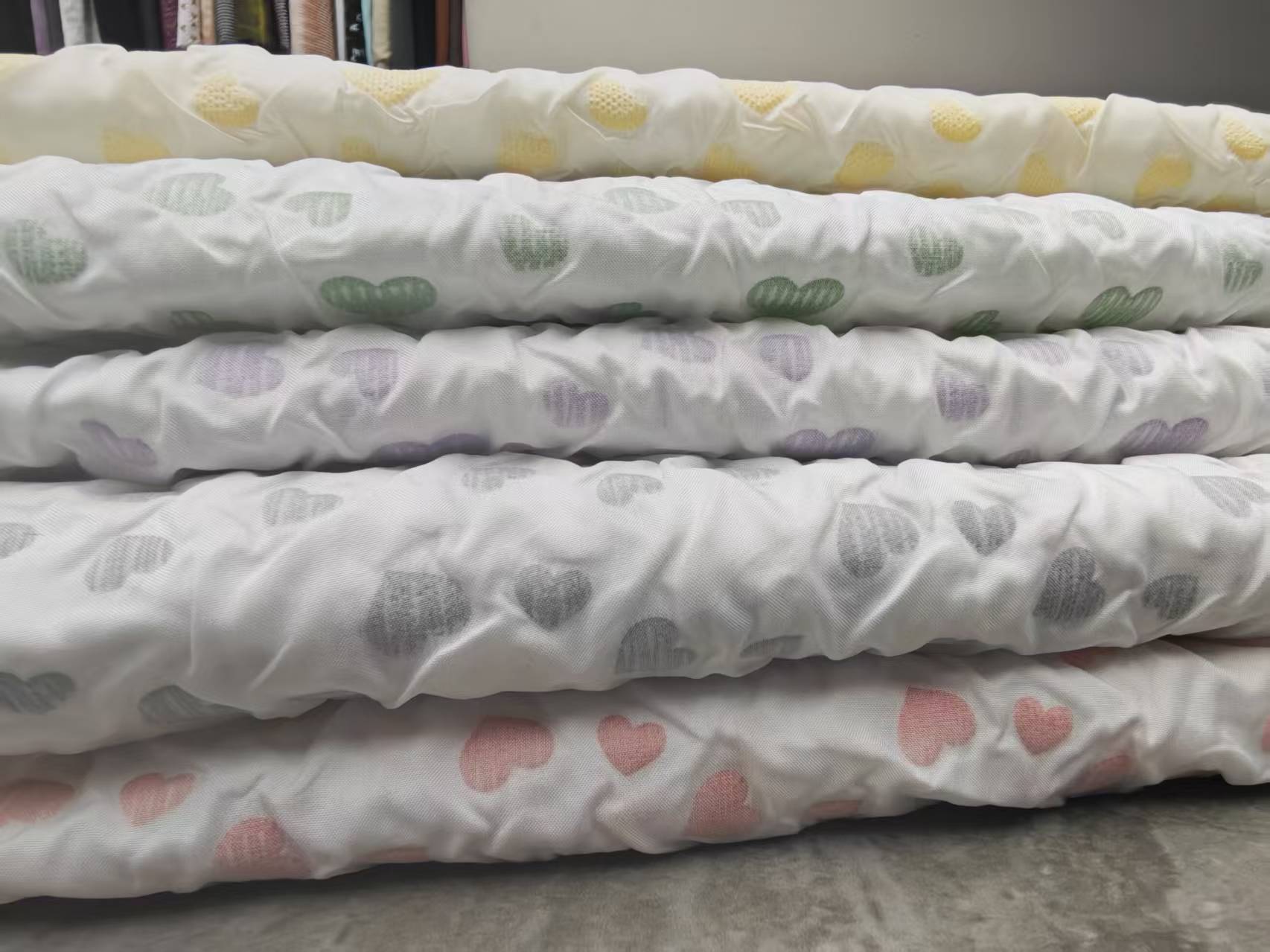 Heart-shaped patterned bubble fabric composite fabric for clothing, accessories, pet supplies, bags and accessories