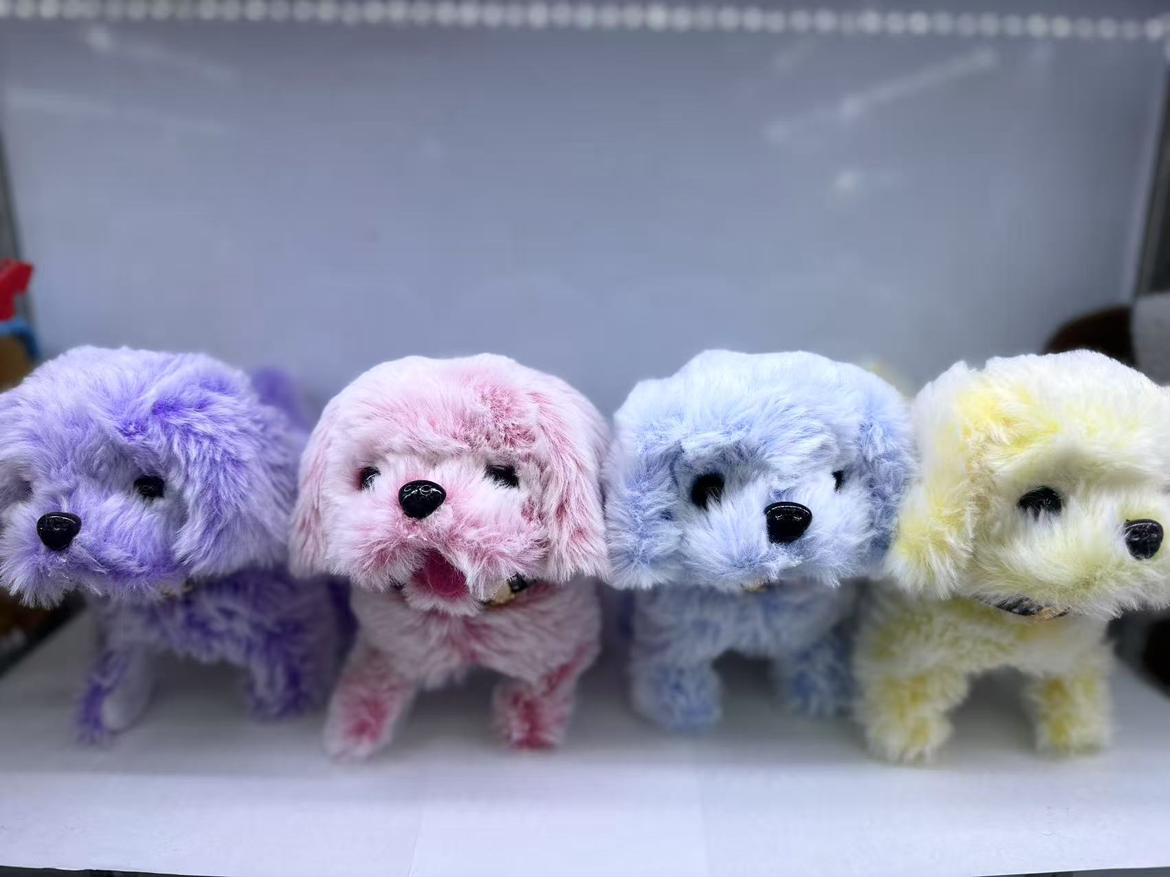 电动新款毛绒狗会走路带叫声地摊热卖厂家直销毛绒玩具