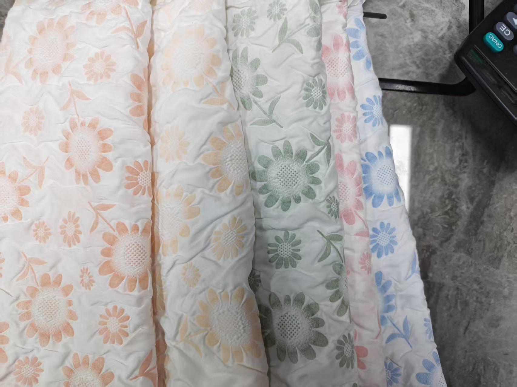 Sunflower-patterned bubble fabric composite fabric for clothing, accessories, pet supplies, bags and accessories Application Scenario