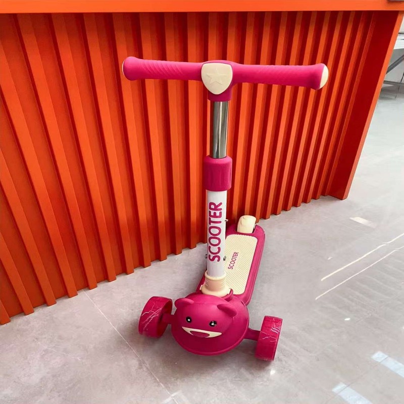 儿童滑板车/童车自行车/滑板车/婴儿车/婴儿服装细节图