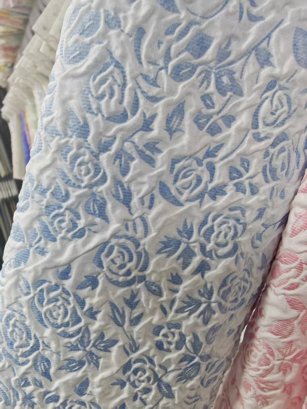 Exquisite small rose-patterned bubble fabric composite fabric for clothing, accessories, pet supplies, bags and accessories details Picture