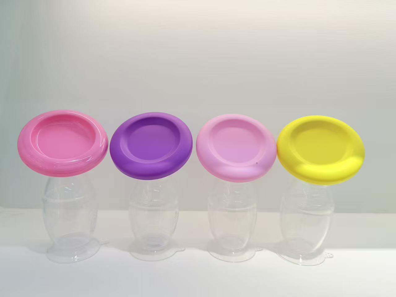 集奶器母乳收集器手动接漏硅胶集乳器便携吸盘底防溢乳吸奶器