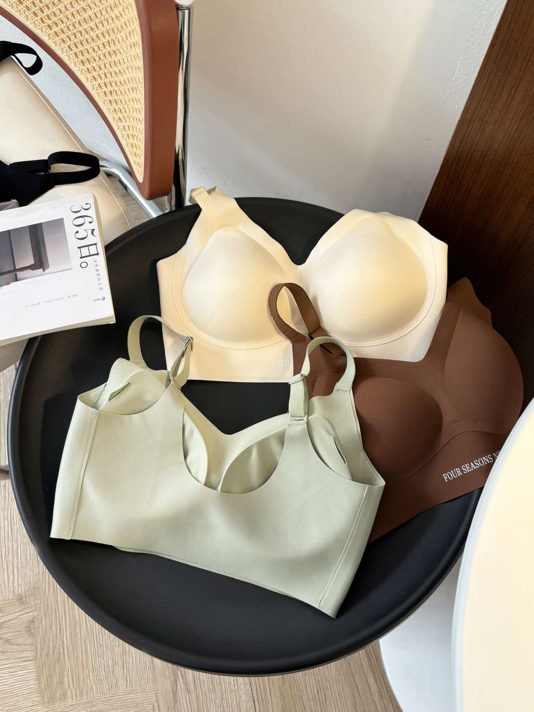 Comfortable and breathable women's underwear, soft and seamless, pure cotton, sexy bra, sports underwear, thin and versatile style detail image 6