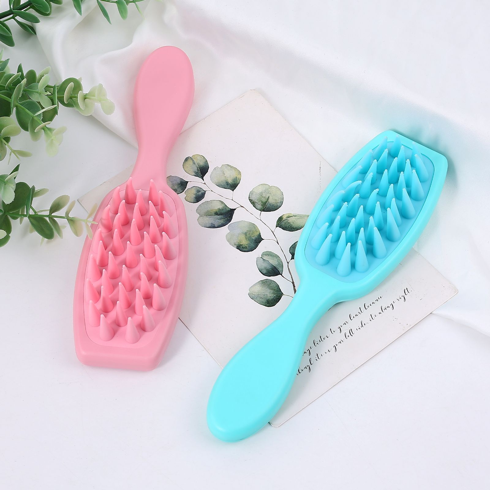 Baihe Scalp Relaxation Comb, long handle soft rubber teeth shampoo comb, pet bathing brush, soft teeth shampoo and massage comb details Picture