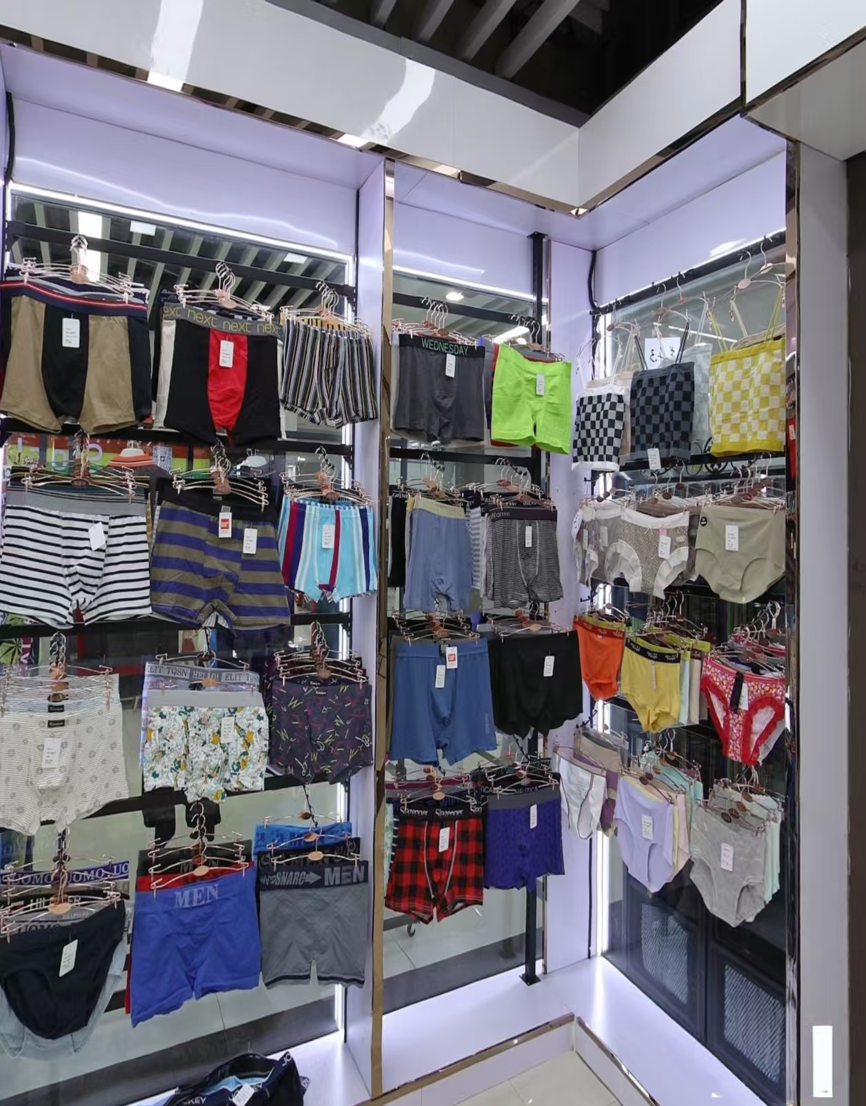 Fuqing Ge Underwear Factory Store describe pic - 5