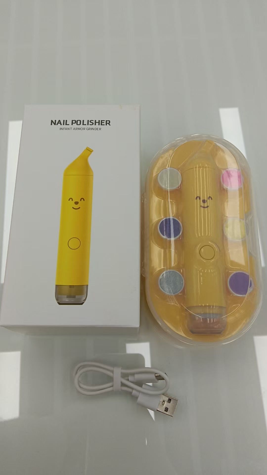 磨甲器/宝宝指甲刀包装盒产品图