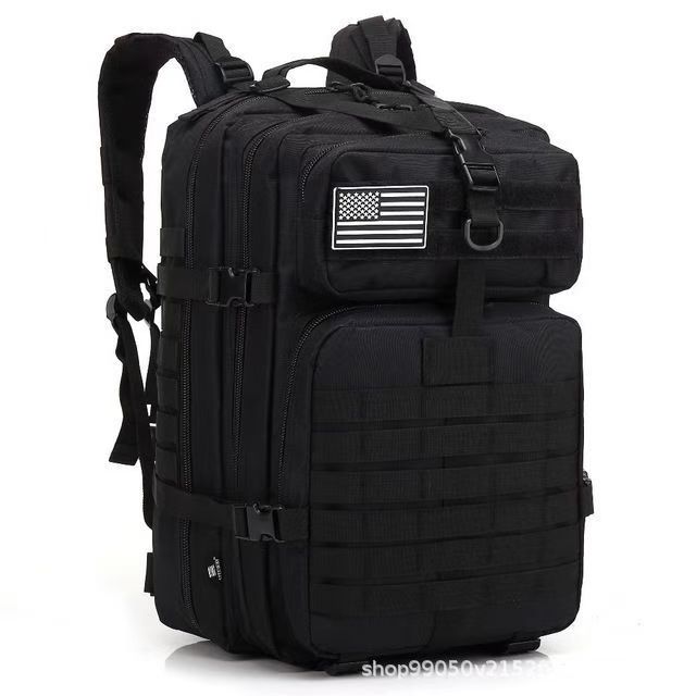 Sports outdoor bag, super large capacity mountain climbing and hiking luggage, tactical backpack, GYM sports bag, multi-functional mountain climbing bag, super large capacity mountain climbing bag Application Scenario