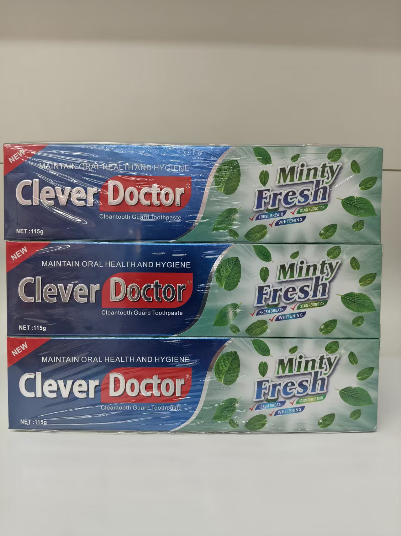 maxi limpio115gMinty Fresh牙膏英文牙膏成人牙膏批发出口日用品