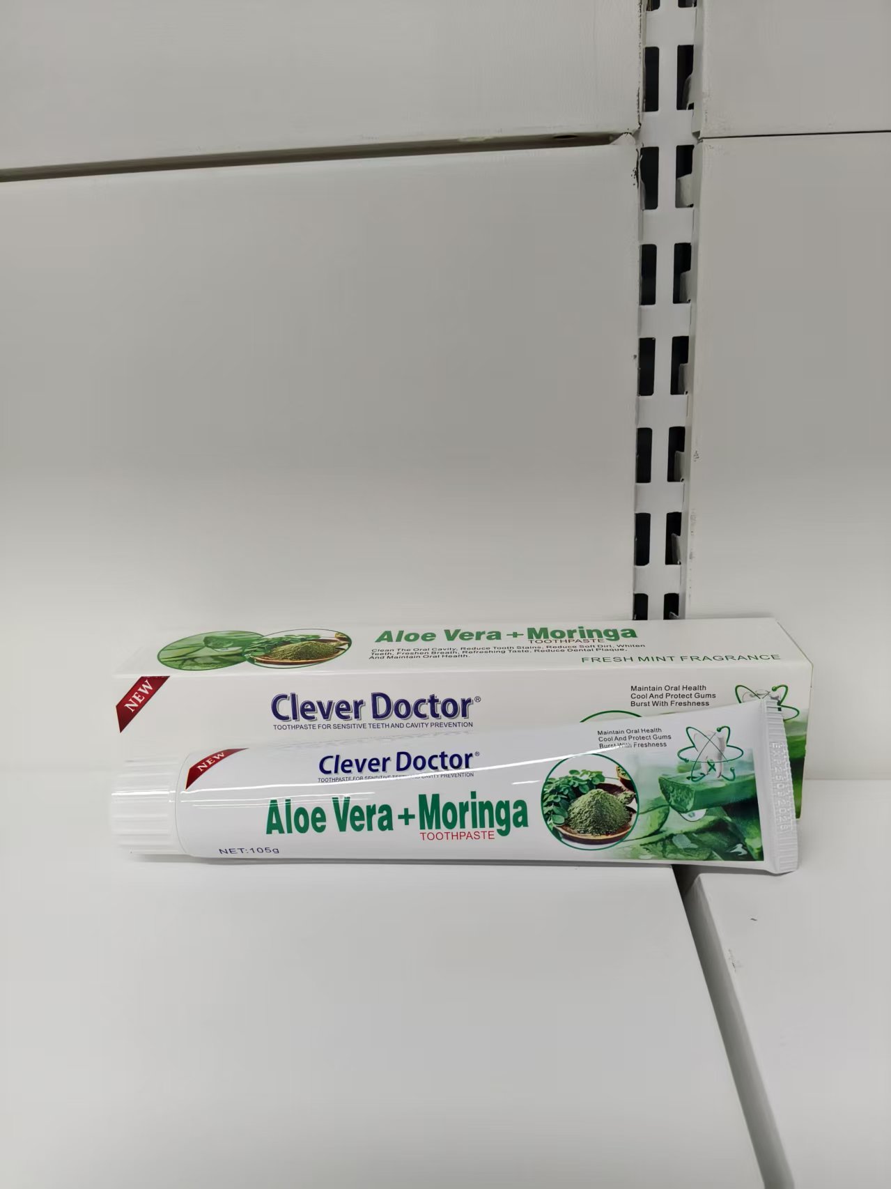 maxi limpio 105g Aloe Moringa Toothpaste English Toothpaste Adult Toothpaste Wholesale Export Daily Necessities Item Picture