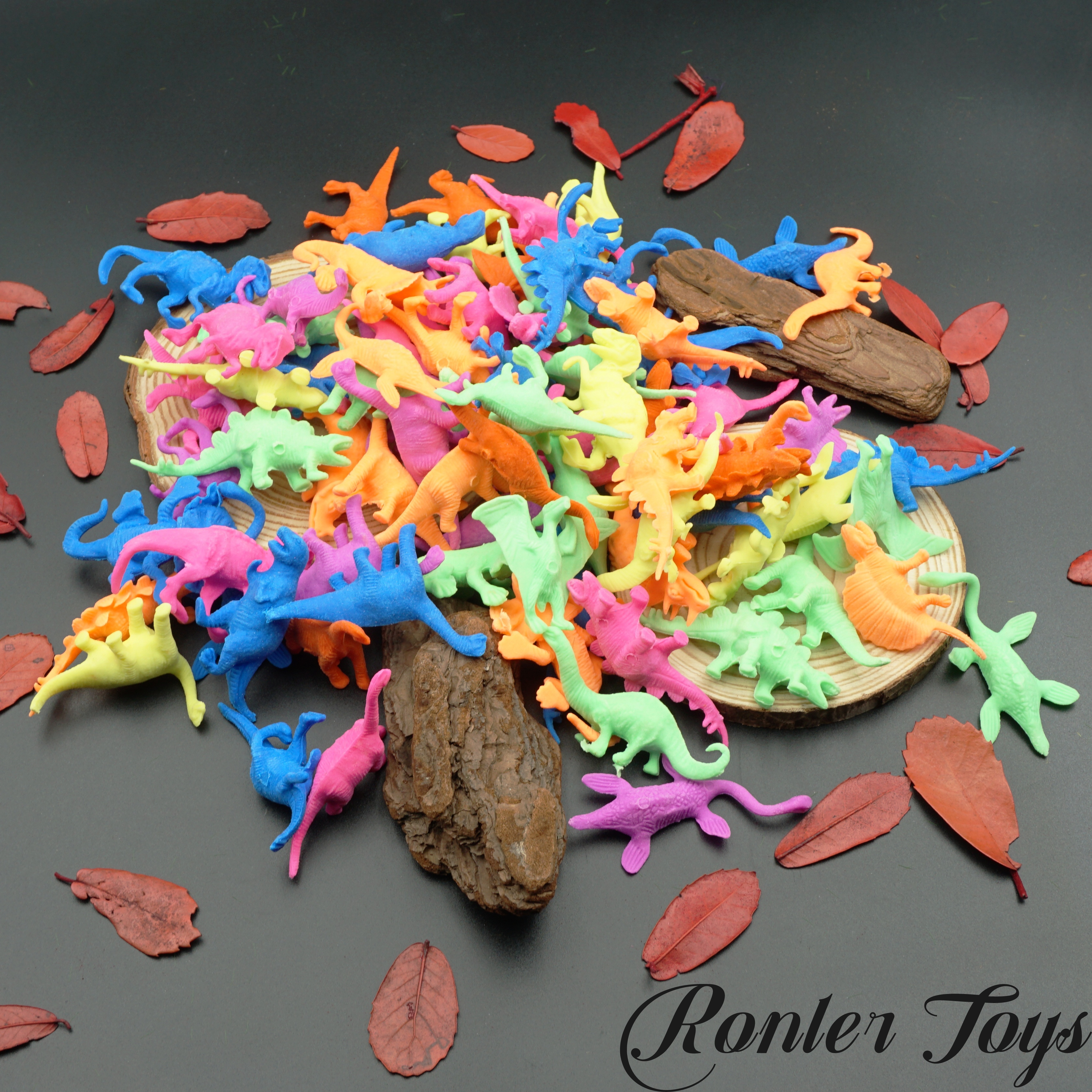 大号恐龙造型泡水膨胀玩具