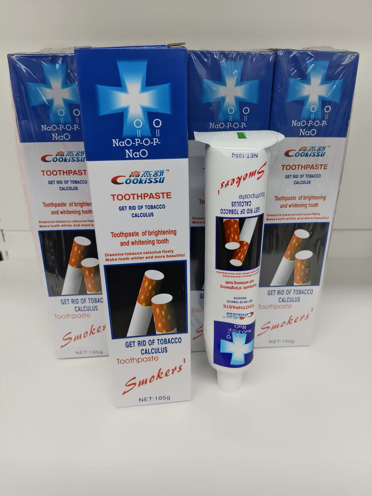 maxi Limpio 105g Gaojieshu Foreign Trade Blue and White Tobacco Stain Remover Toothpaste Adult Toothpaste Wholesale Daily Necessities Application Scenario