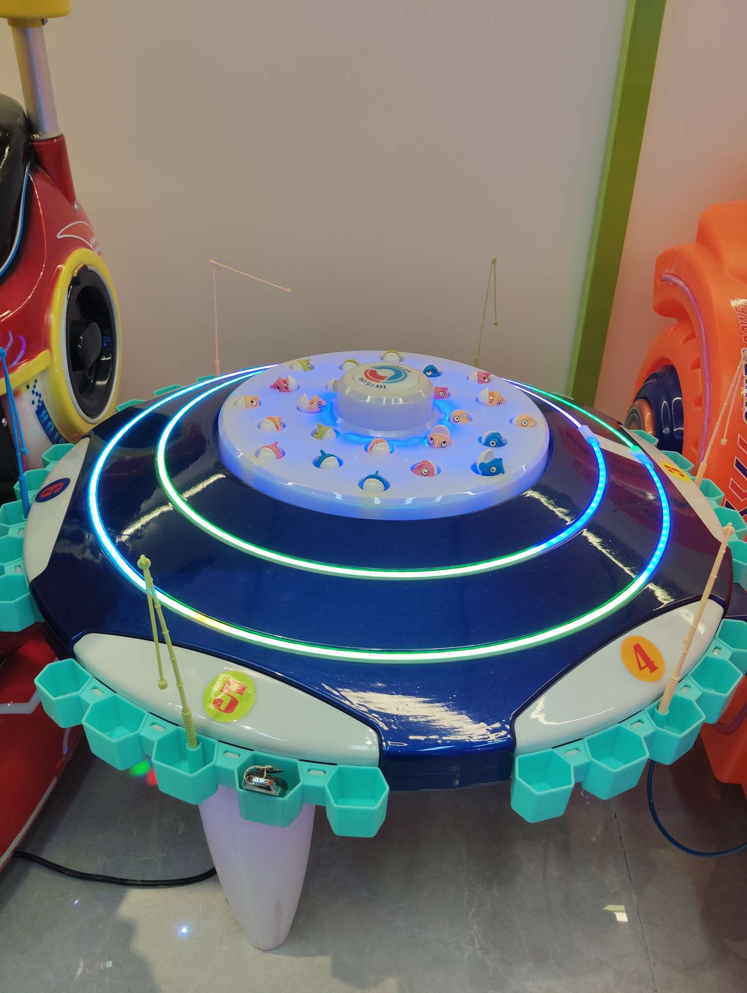 Factory direct sales of swing machines, rocking machines, square car games, and rotating fishing machines detail image 5