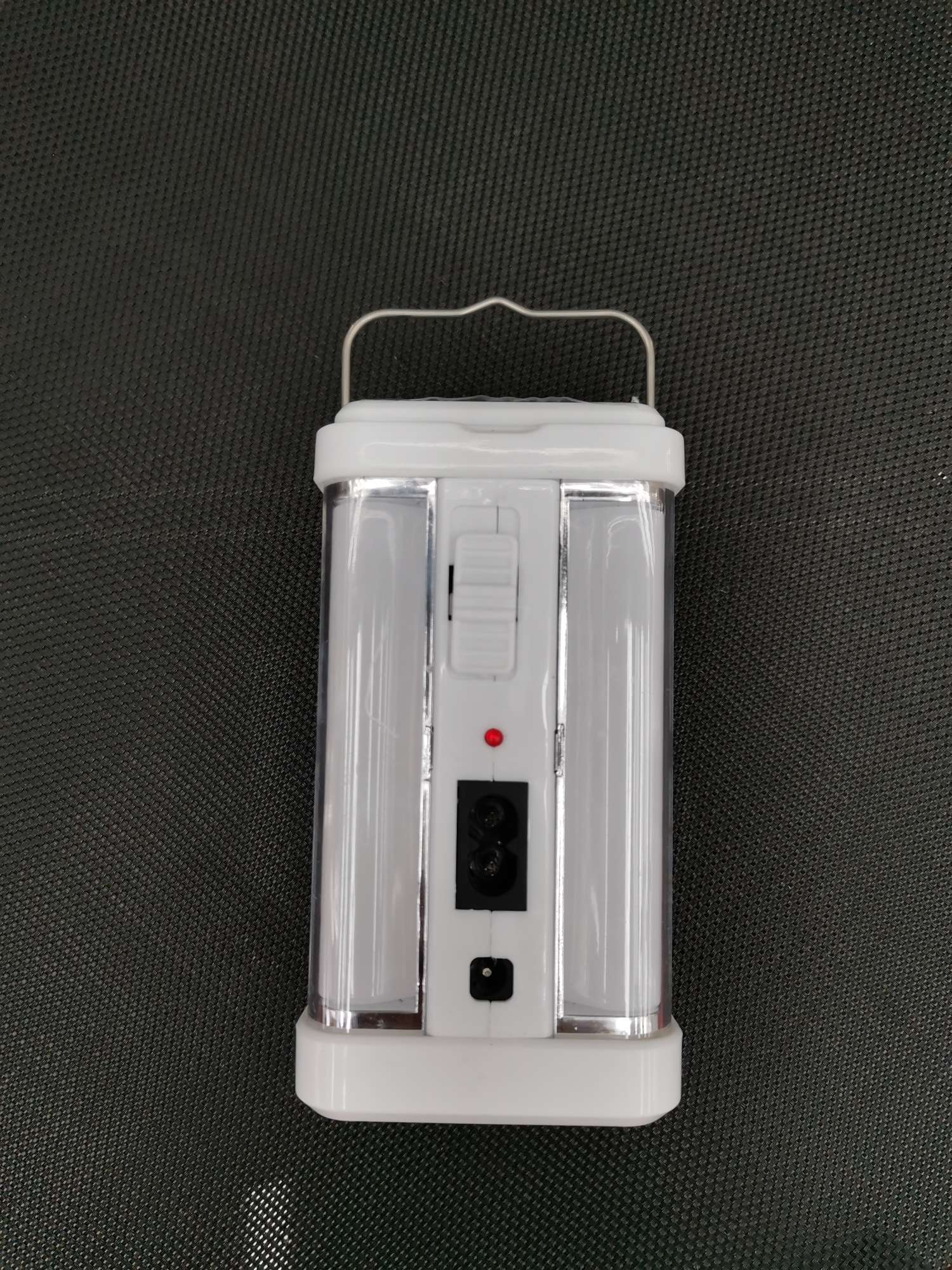 跨境新品多功能户外LED太阳能应急灯可充电式手提灯产品图