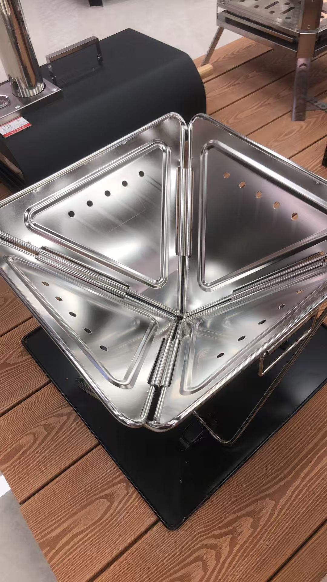 ROVRIS逐野户外烧烤炉ZY142#产品图