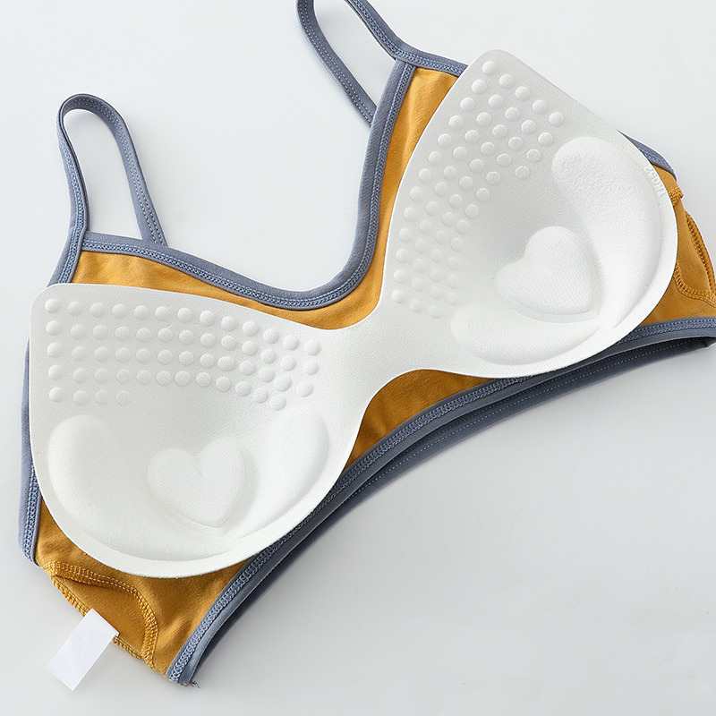 Direct sales from the manufacturer of one-piece strapless bras with chest pads and beautiful back vests for girls to prevent exposure Item Picture