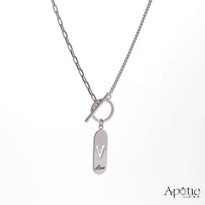 APOTIE V-shaped letter necklace in white gold Specification image