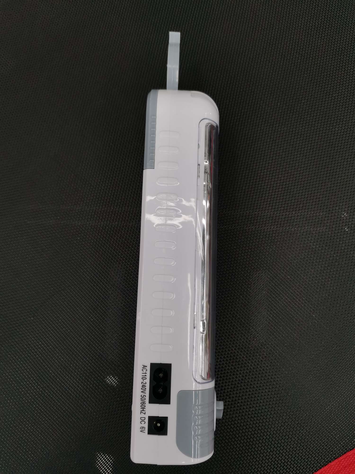 LED应急灯实物图