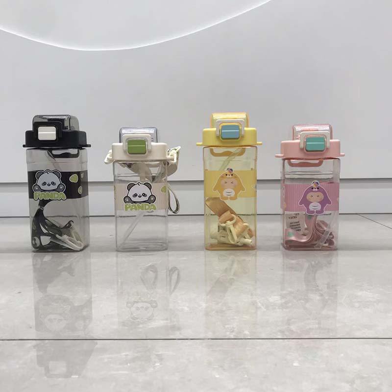 萌系卡通挂绳吸管水杯 多色大容量便携杯 学生高颜值ins风随手杯详情6
