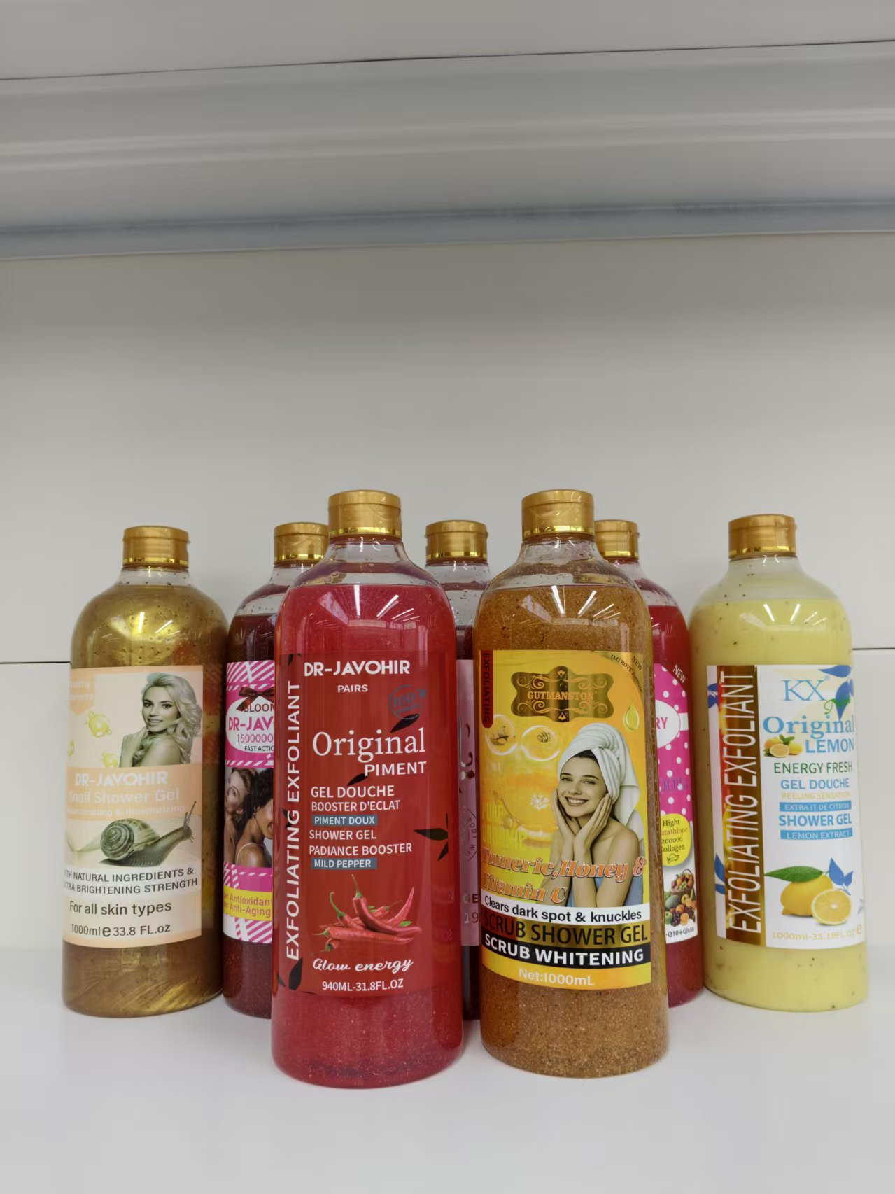 maxi limpio1000毫升柠檬香氛清洁保湿磨砂滋润沐浴露