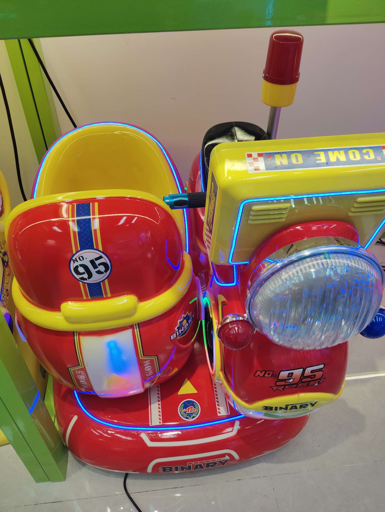 Factory direct sales of swing machines, rocking horses, square car games, Didi two-person motorcycles detail image 6