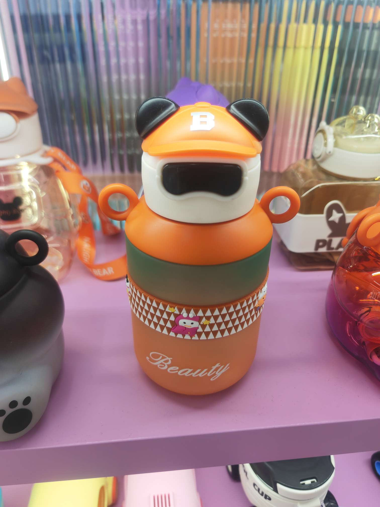 Daily necessities plastic water cups, octagonal cups, plastic cups, household heat-resistant plastic cups are available in multiple colors