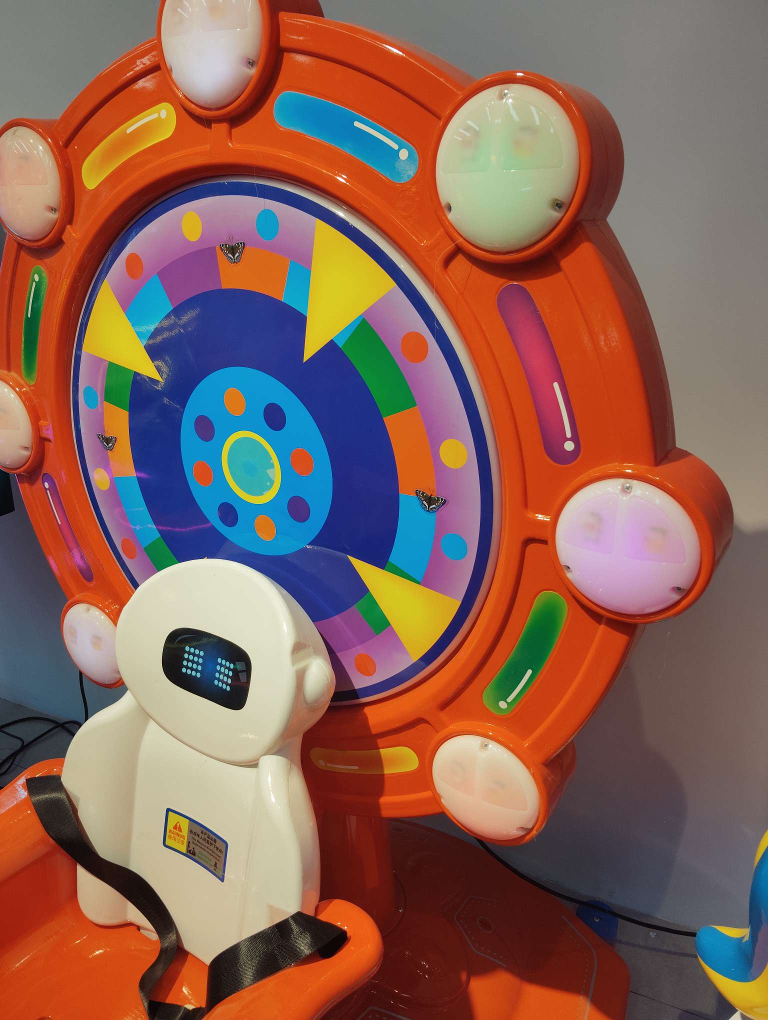 Factory direct sales of swing machines, rocking joy square car machines, and happy Ferris wheels detail image 2