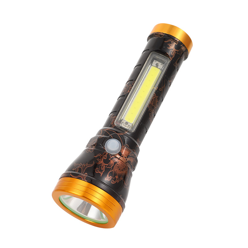 Outdoor student flashlight, ultra-long battery life, portable flashlight, children's gift, outdoor flashlight, lighting lamp, student ultra-long outdoor flashlight, flashlight, outdoor flashlight, portable flashlight, children's gift Application Scenario
