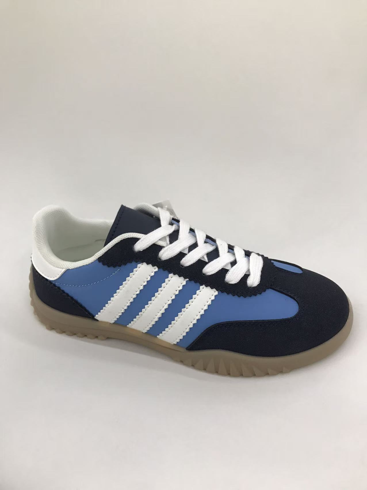 Women's sports shoes in European style are breathable, comfortable, trendy and versatile full figure