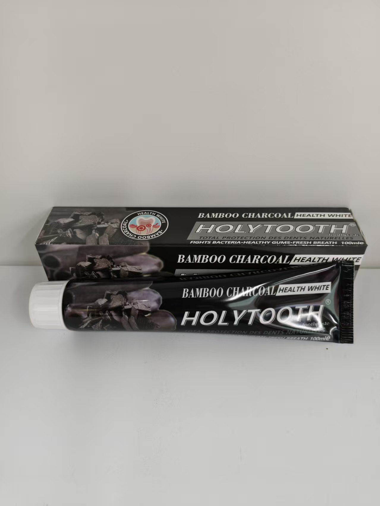 maxi limpio100g Toothpaste: Bamboo Charcoal, Cloves, Chamomile, Aloe Vera, Refreshing Mint Toothpaste details Picture