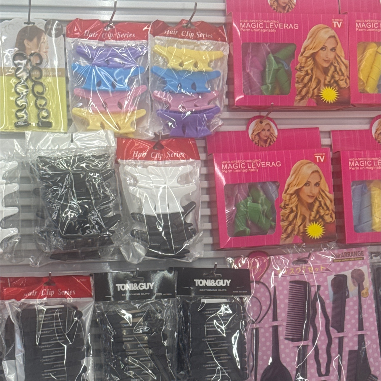 Xiuyan Makeup Tools Co., LTD describe pic - 1