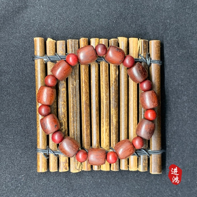 Blood sandalwood bracelet, drum bead style, novel style and unique design, available for wholesale and retail